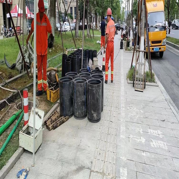 绥滨管道短管置换修复